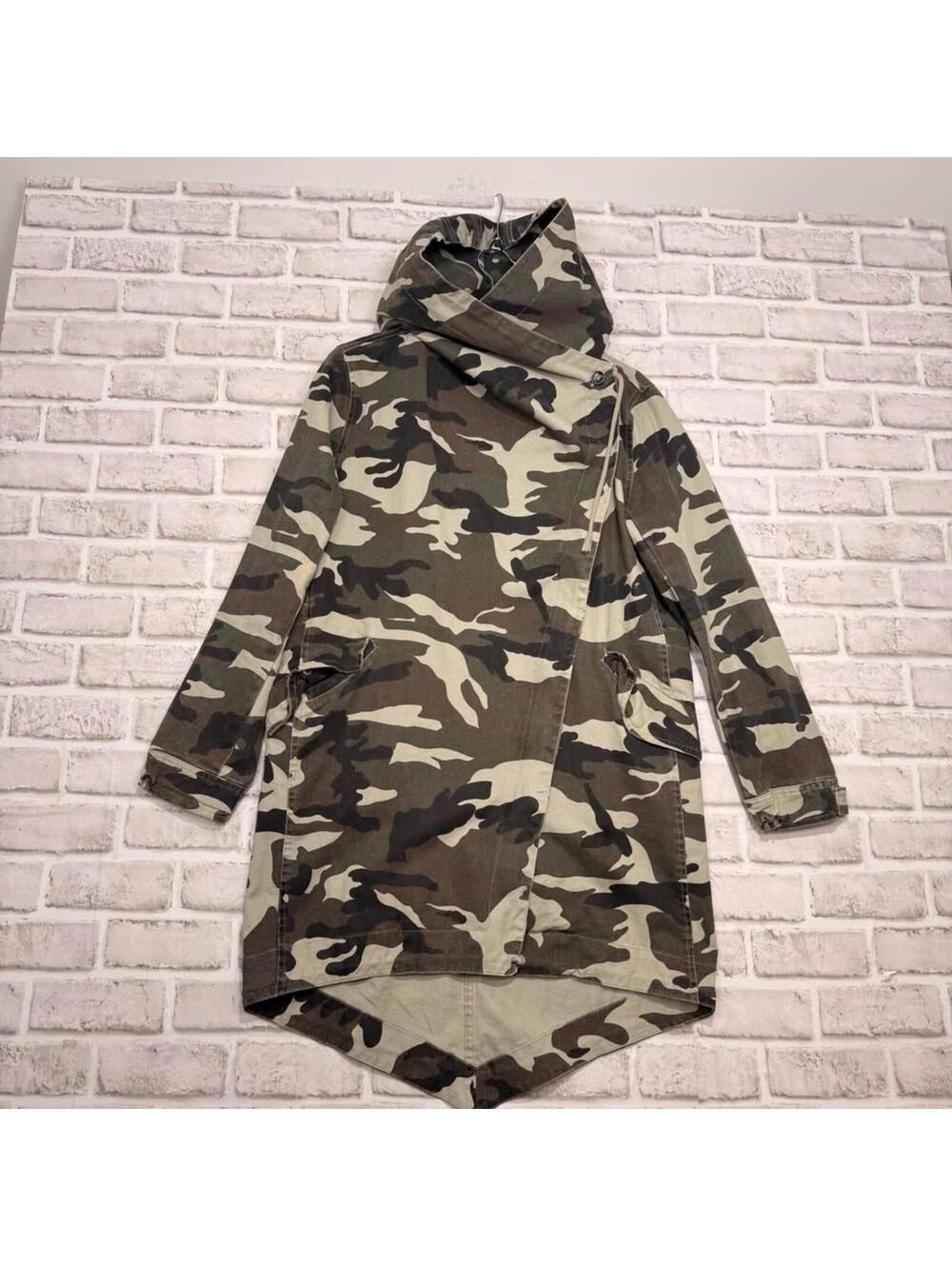 Cookie Couture Camo Hooded Jacket Canvas 100% Cotton Women's‎ M
